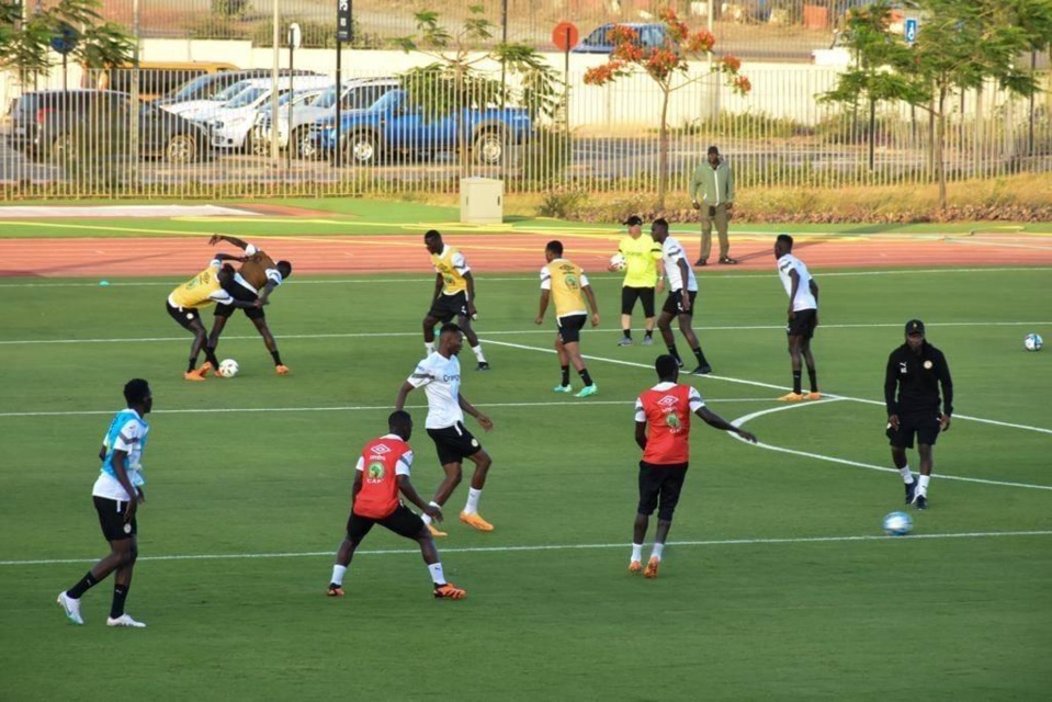 CHAMBOULEMENT DU PROGRAMME AU GALOP DES LIONS : La communication de la Fédération s’exerce à l’arrogance CHAMBOULEMENT DU PROGRAMME AU GALOP DES LIONS : La communication de la Fédération s’exerce à l’arrogance