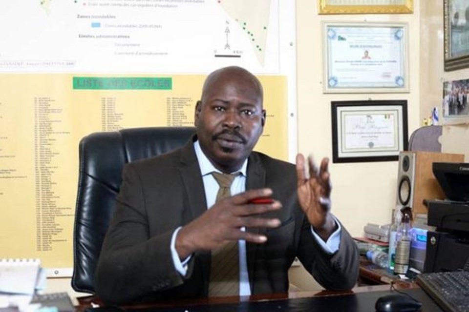 ANNEE SCOLAIRE ET ELECTION PRESIDENTIELLE : Cheikh Mbow appelle à épargner l’école des jeux d’acteurs ANNEE SCOLAIRE ET ELECTION PRESIDENTIELLE : Cheikh Mbow appelle à épargner l’école des jeux d’acteurs