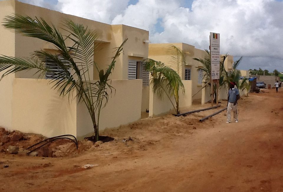 POUR L'ACQUISITION DE TERRAINS À USAGE D'HABITATION À TIVAOUANE PEULH La coopérative de la Société nationale de recouvrement flouée à hauteur de 410.000.000 F Cfa par Babacar Faye