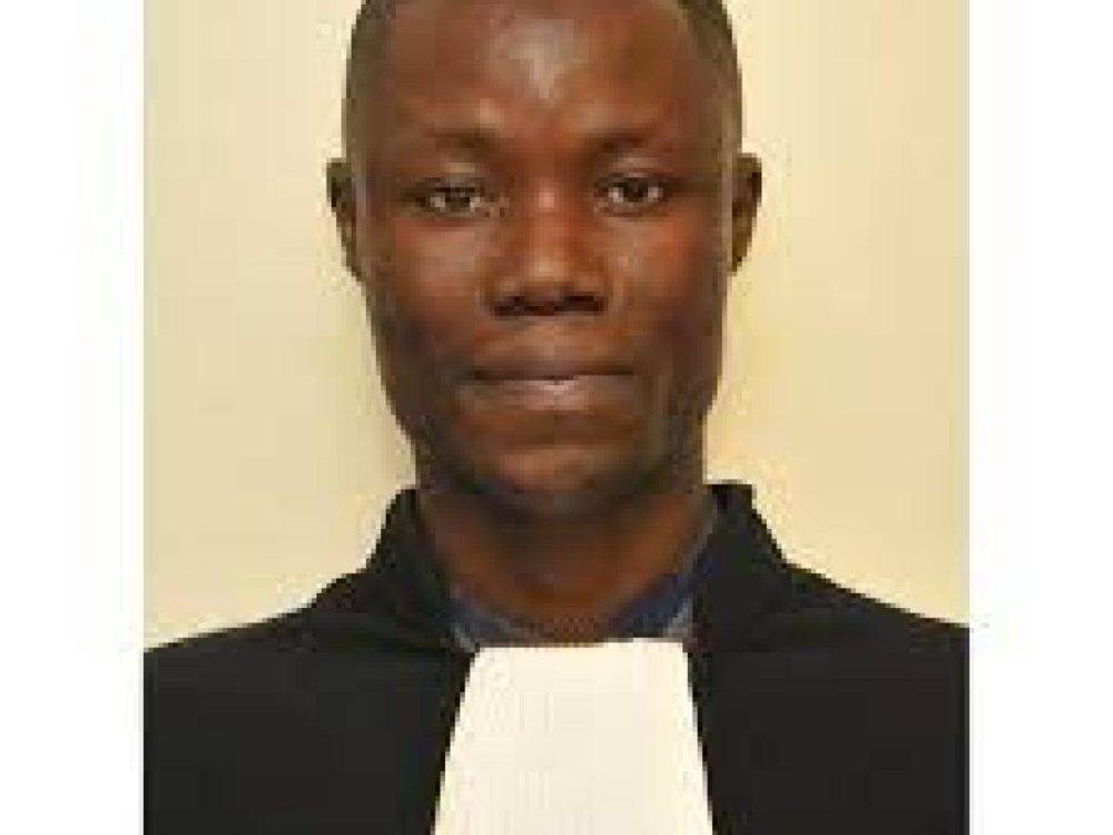 AFFAIRE DES FAUX PORTANT SUR UN TOTAL DE 3 MILLIARDS DE FRANCS  :  Me El Mamadou Ndiaye entendu sur le fond demain par la Chambre d’accusation