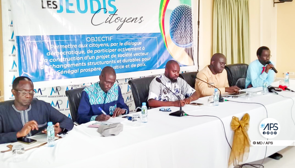 Des jeudis citoyen Des jeudis citoyen