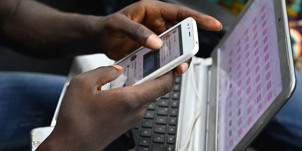 JEUX DE HASARD ÉLECTRONIQUES : Le Forum civil alerte sur l’intoxication des jeunes et interpelle à tout va JEUX DE HASARD ÉLECTRONIQUES : Le Forum civil alerte sur l’intoxication des jeunes et interpelle à tout va