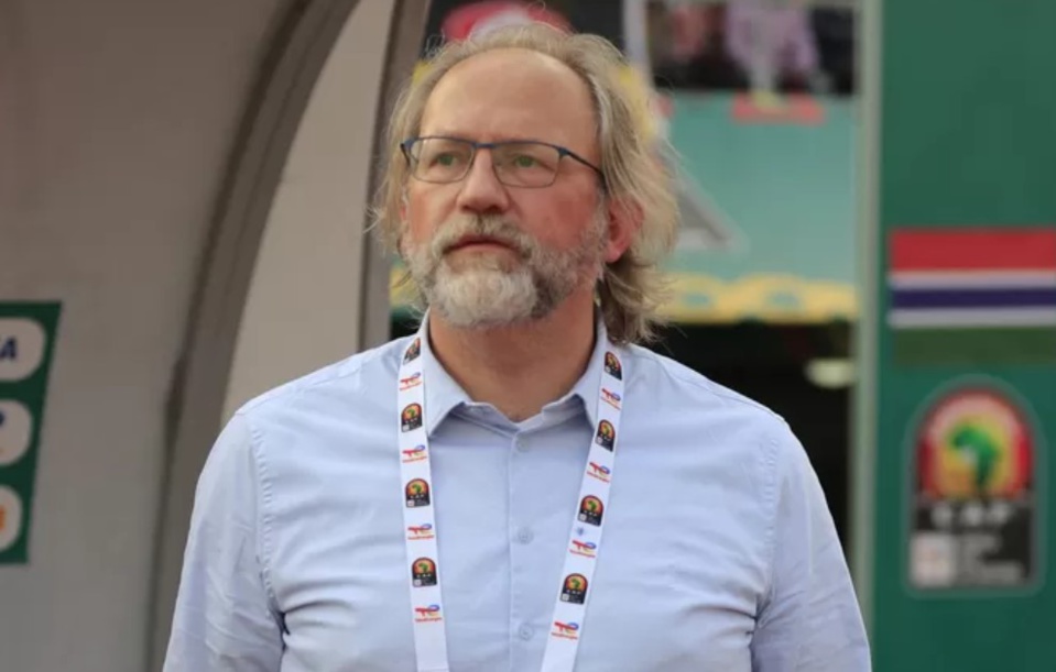 TOM SAINTFIET SÉLECTIONNEUR DE LA GAMBIE : « Affronter le Sénégal à la Can est un rêve pour tous les Gambiens »