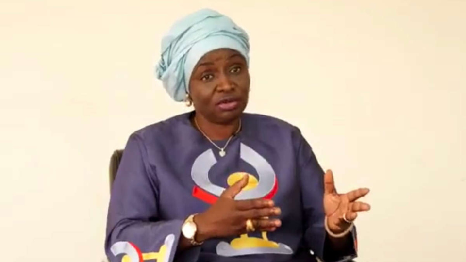 INFLATION, EMIGRATION CLANDESTINE, DGE ET JUSTICE : Aminata Touré met au banc des accusés Macky Sall et Amadou Bâ, puis savonne Thiendella Fall
