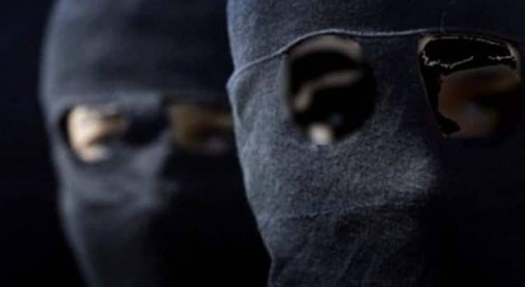 Cambriolage à Kaolack :des individus encagoulés ont dérobé un coffre-fort contenant la somme de huit millions de FCFA dans deux magasins du marché de Ndiédieng