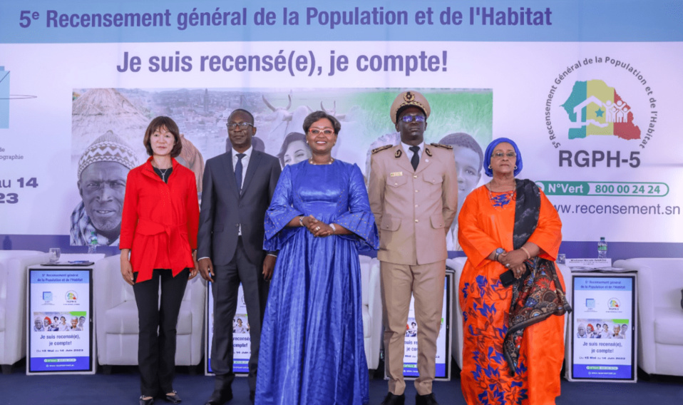 5e RECENSEMENT GENERAL DE LA POPULATION ET DE L’HABITAT (RGPH-5) :18 millions d’habitants, la moitié âgée de moins 19 ans avec plus d’hommes que de femmes 5e RECENSEMENT GENERAL DE LA POPULATION ET DE L’HABITAT (RGPH-5) :18 millions d’habitants, la moitié âgée de moins 19 ans avec plus d’hommes que de femmes