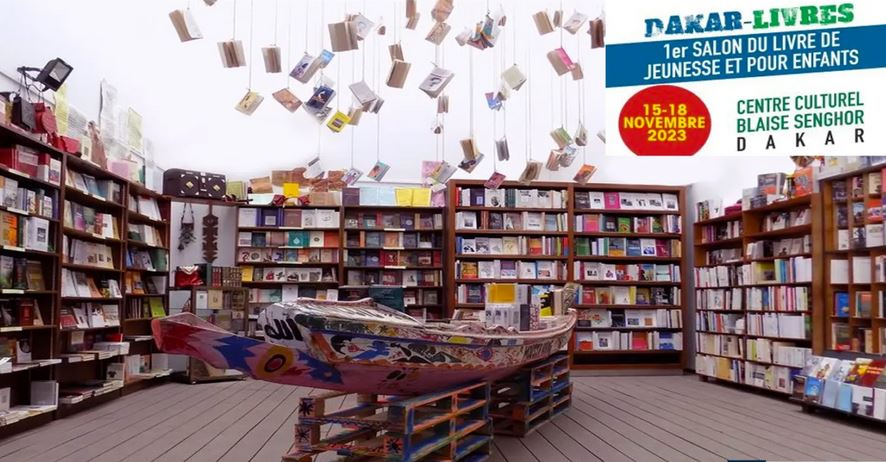 Le Salon  »Dakar-Livres », une preuve que  »les jeunes lisent et écrivent », selon Alassane Cissé