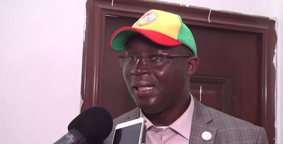 Dakar sport Summit : Me Augustin Senghor " égratigne " le programme "Xëyu ndaw ñi" Dakar sport Summit : Me Augustin Senghor " égratigne " le programme "Xëyu ndaw ñi"