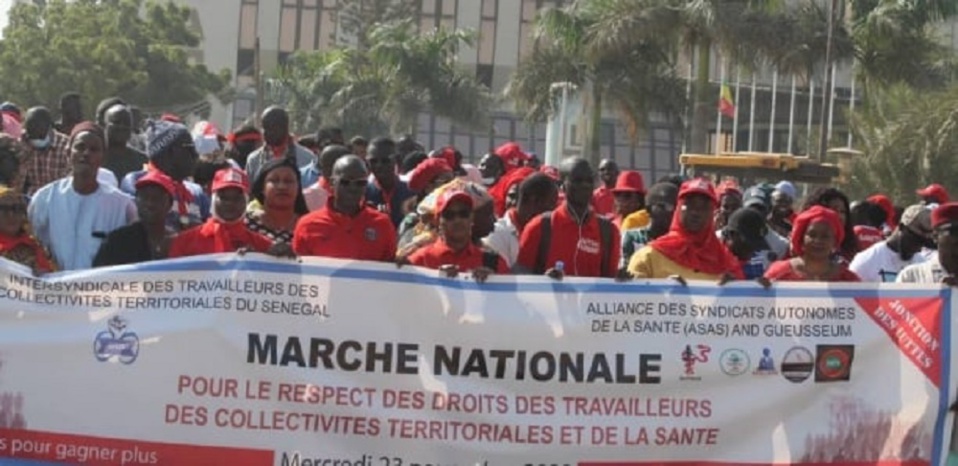 Levée du mot d'ordre de grève des agents des collectivités territoriales : La base et l'intersyndicale ne parlent plus le même langage Levée du mot d'ordre de grève des agents des collectivités territoriales : La base et l'intersyndicale ne parlent plus le même langage