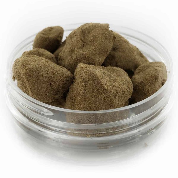 UN LIBANO-SYRIEN REÇOIT DES CARTONS DE BOÎTES DE CONSERVE CONTENANT 17 KG DE HASCHISCH Ismael Al Hamouri jugé devant la chambre criminelle, le procureur n'a pas requis de peine contre lui alors qu'il a fait 3 ans en détention préventive