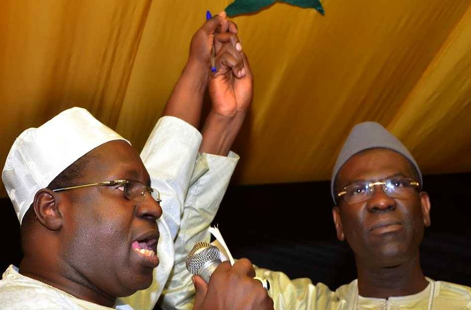 Abdou Karim Sall remet 24.020 parrains à Abdoulaye Thimbo