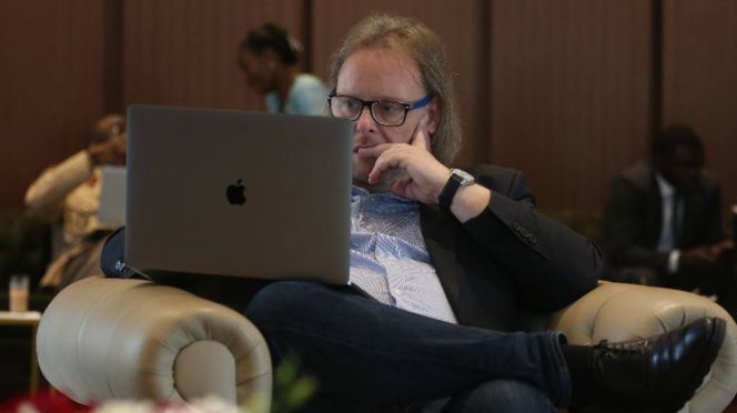 Le photographe officiel de la Présidence  Lionnel Mandeix décédé des suites d’une longue maladie