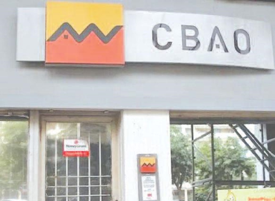 EN SIT IN DEVANT LES LOCAUX DE LA BANQUE : Les travailleurs de la Cbao appellent les autorités sénégalaises à la rescousse
