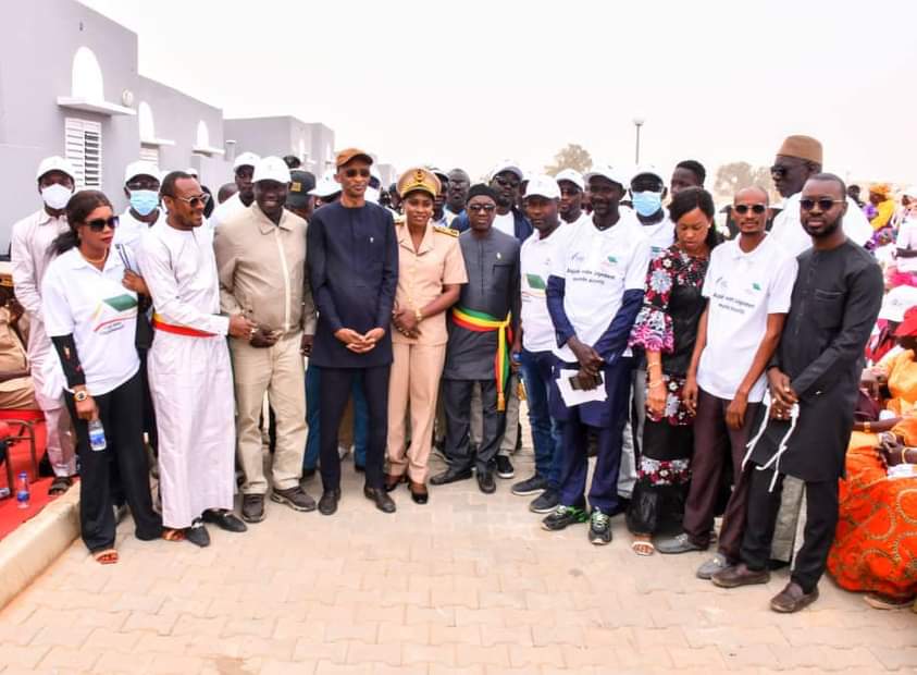 PROGRAMME 100.000 LOGEMENTS : Abdoulaye Saydou Sow réceptionne 25 logements à Kébémer et lance la seconde phase de 75 logements