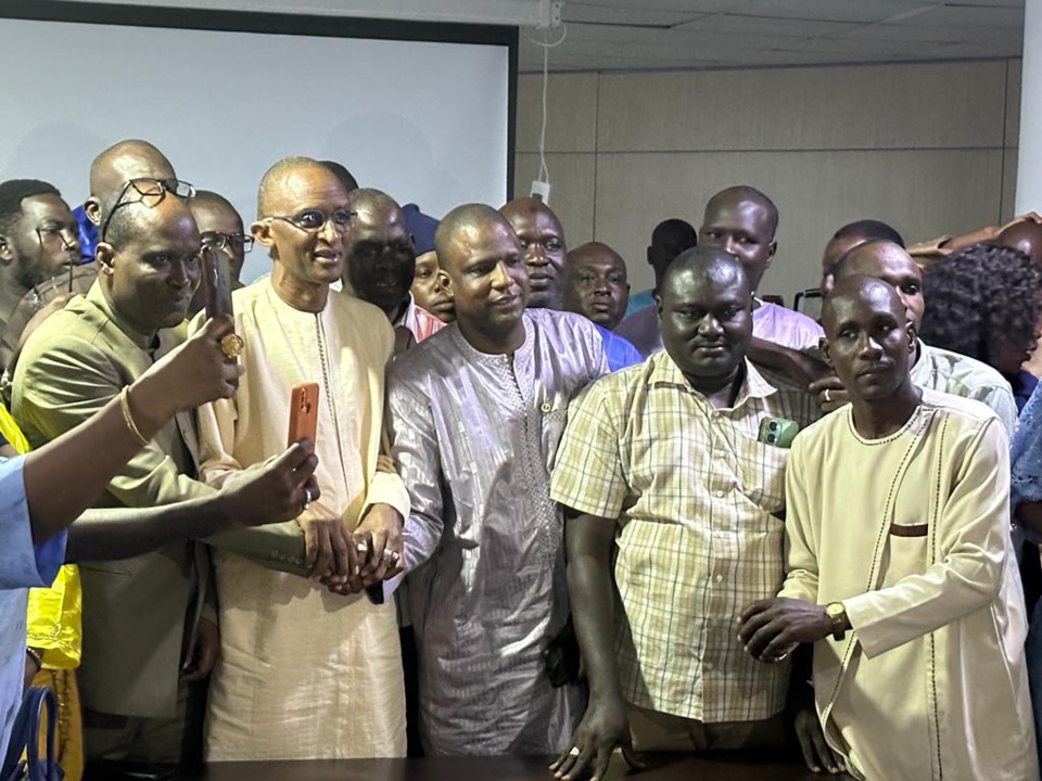 MISSION AU CONGO, AU GABON, AU BURKINA ET EN COTE D’IVOIRE : Abdoulaye Saydou Sow en tournée africaine pour vendre le projet 100.000 logements MISSION AU CONGO, AU GABON, AU BURKINA ET EN COTE D’IVOIRE : Abdoulaye Saydou Sow en tournée africaine pour vendre le projet 100.000 logements