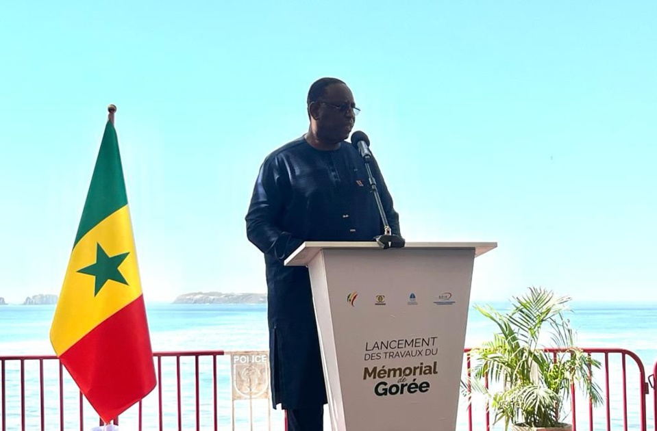 LANCEMENT DES TRAVAUX DU MÉMORIAL DE GOREE SUR LA CORNICHE OUEST : Macky Sall pose la première pierre d’un projet vieux de plus de 30 ans LANCEMENT DES TRAVAUX DU MÉMORIAL DE GOREE SUR LA CORNICHE OUEST : Macky Sall pose la première pierre d’un projet vieux de plus de 30 ans