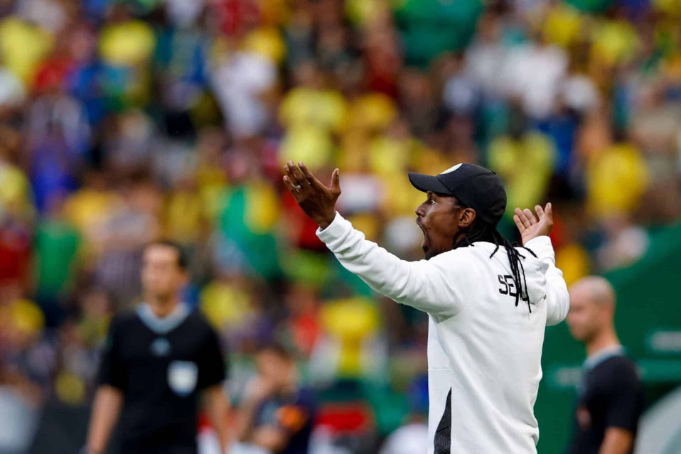 Echanges tendus entre Aliou Cissé et les arbitres Echanges tendus entre Aliou Cissé et les arbitres