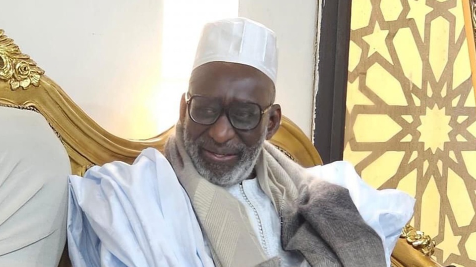44EEDITION DE LA ZIARRA OMARIENNE : Thierno Madani Tall déverse un flot de paroles agréables sur le chef de l’Etat 44EEDITION DE LA ZIARRA OMARIENNE : Thierno Madani Tall déverse un flot de paroles agréables sur le chef de l’Etat
