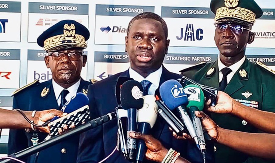 ME EL HADJI OUMAR YOUM MINISTRE DES FORCES ARMEES A LA DISSOLUTION DU DETSEN DE LA MINUSMA  : « L’hostilité à laquelle ont fait face tous les détachements déployés dans ce théâtre n’a jamais entamé le moral des troupes sénégalaises »
