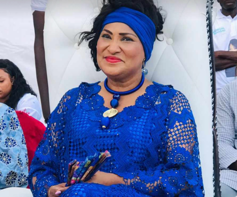 RETENUE SUR LA LISTE DEFINITIVE DU CONSEIL CONSTITUTIONNEL : Rose Wardini détient toujours sa nationalité française RETENUE SUR LA LISTE DEFINITIVE DU CONSEIL CONSTITUTIONNEL : Rose Wardini détient toujours sa nationalité française