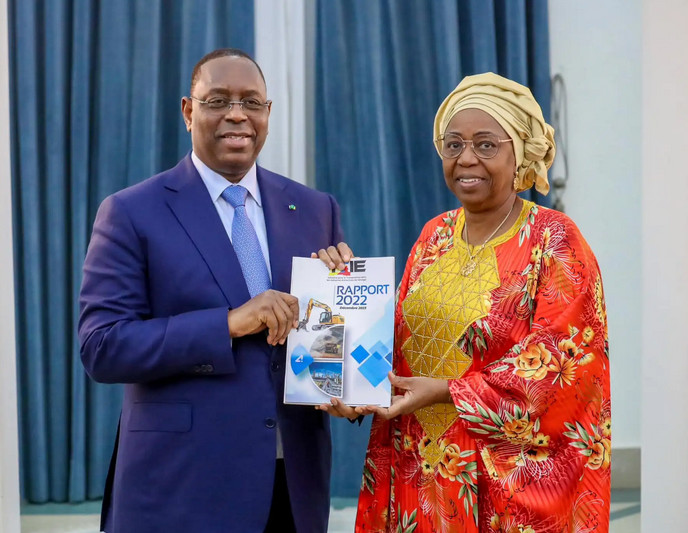 Eva Marie Coll Seck démissionne de ses postes de ministre d’Etat et de présidente du Cn-Itie