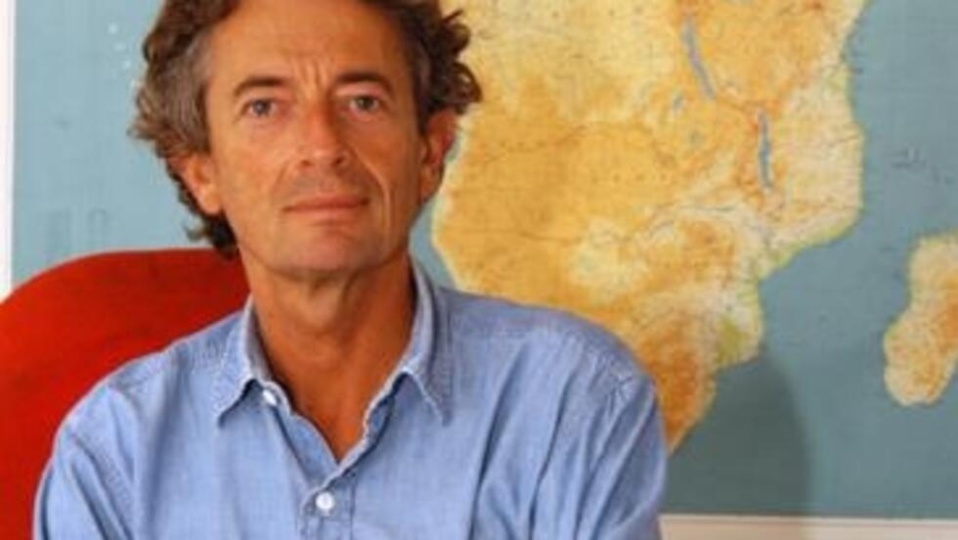le journaliste et écrivain français spécialiste de l’Afrique Antoine Glaser a dénoncé le coup d’Etat constitutionnel au Sénégal. le journaliste et écrivain français spécialiste de l’Afrique Antoine Glaser a dénoncé le coup d’Etat constitutionnel au Sénégal.