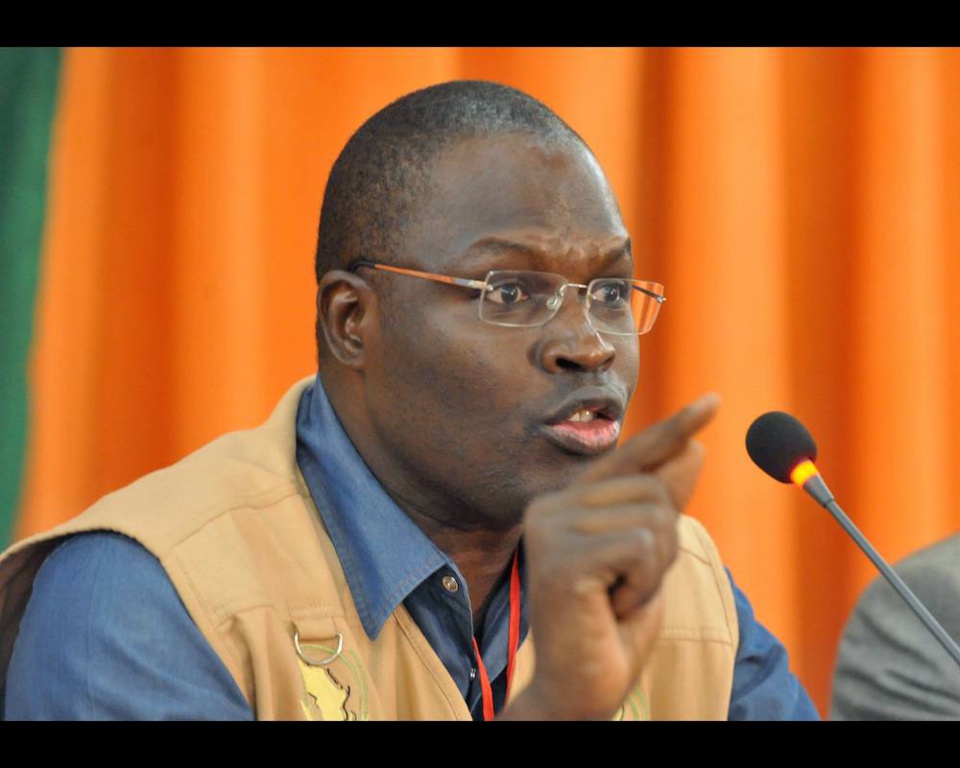 RECOURS EN INCONSTITUTIONNALITÉ : Khalifa Sall évoque une épée de Damoclès sur la tête des sept sages à travers une proposition de loi instituant une Cour constitutionnelle RECOURS EN INCONSTITUTIONNALITÉ : Khalifa Sall évoque une épée de Damoclès sur la tête des sept sages à travers une proposition de loi instituant une Cour constitutionnelle