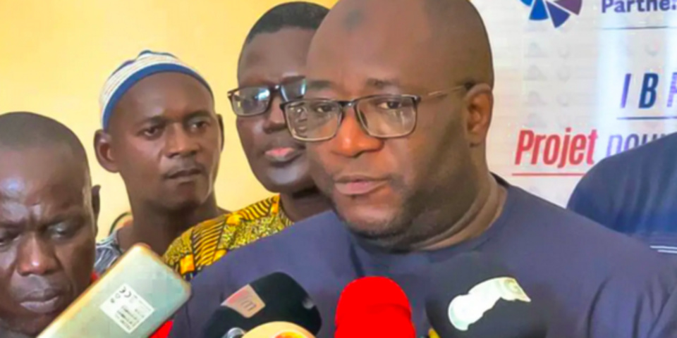 PROJET DE LOI D’AMNISTIE : Birahim Seck appelle à situer les responsabilités avant toute réconciliation à travers une loi d’amnistie PROJET DE LOI D’AMNISTIE : Birahim Seck appelle à situer les responsabilités avant toute réconciliation à travers une loi d’amnistie