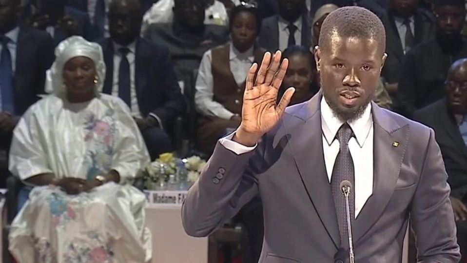 PRESTATION DE SERMENT DE BASSIROU DIOMAYE FAYE : Une cérémonie solennelle empreinte de beaucoup d’émotion PRESTATION DE SERMENT DE BASSIROU DIOMAYE FAYE : Une cérémonie solennelle empreinte de beaucoup d’émotion