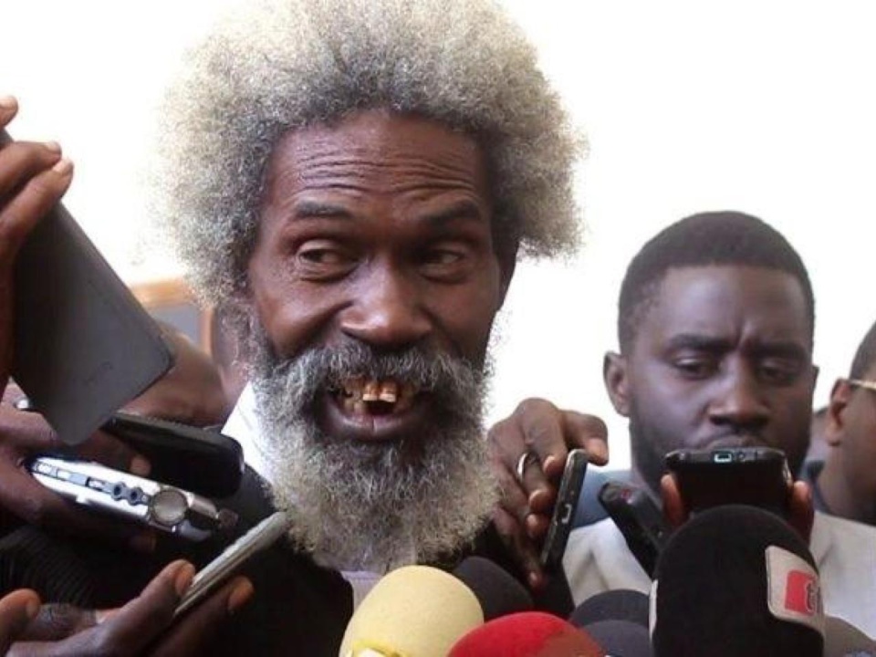 LOI D’AMINISTIE POUR TOUTE PERSONNE CONCERNEE : Me Ciré Clédor Ly met la pression sur Ousmane Diagne et exige la libération des détenus politiques dès ce week-end LOI D’AMINISTIE POUR TOUTE PERSONNE CONCERNEE : Me Ciré Clédor Ly met la pression sur Ousmane Diagne et exige la libération des détenus politiques dès ce week-end