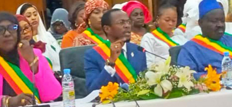DÉCLARATION DE MOUSTAPHA SARRE SUR LE DPG DU PREMIER MINISTRE OUSMANE SONKO : Abdou Mbow dénonce des menaces contre les députés et invite le ministre à l’élégance républicaine