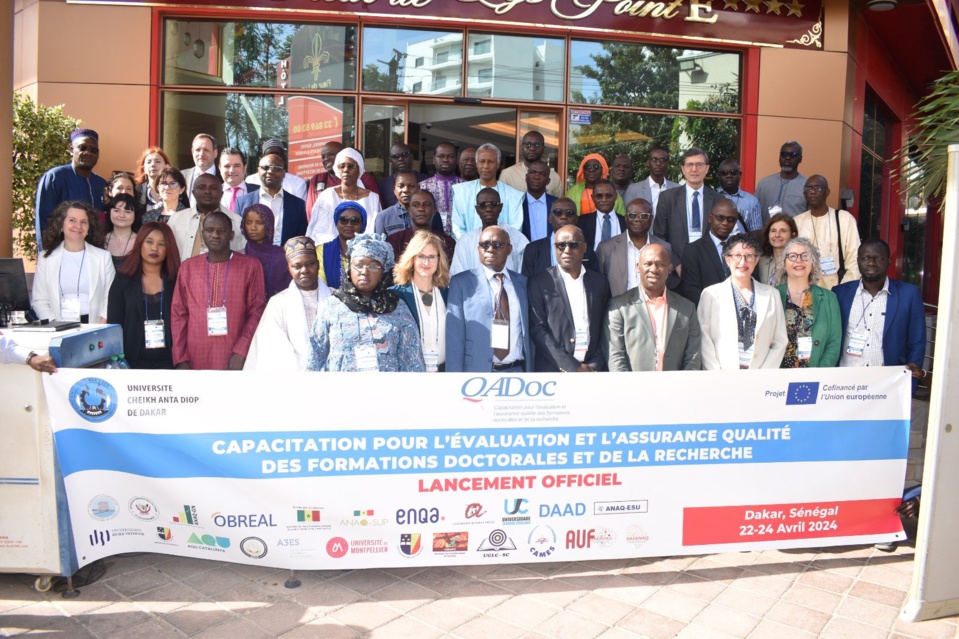 MISE EN PLACE DES NORMES DE QUALITÉ ET RÉFÉRENTIELS POUR DES PROGRAMMES DE RECHERCHE ÉCOLES DOCTORALES : Le projet de capacitation officiellement lancé hier MISE EN PLACE DES NORMES DE QUALITÉ ET RÉFÉRENTIELS POUR DES PROGRAMMES DE RECHERCHE ÉCOLES DOCTORALES : Le projet de capacitation officiellement lancé hier