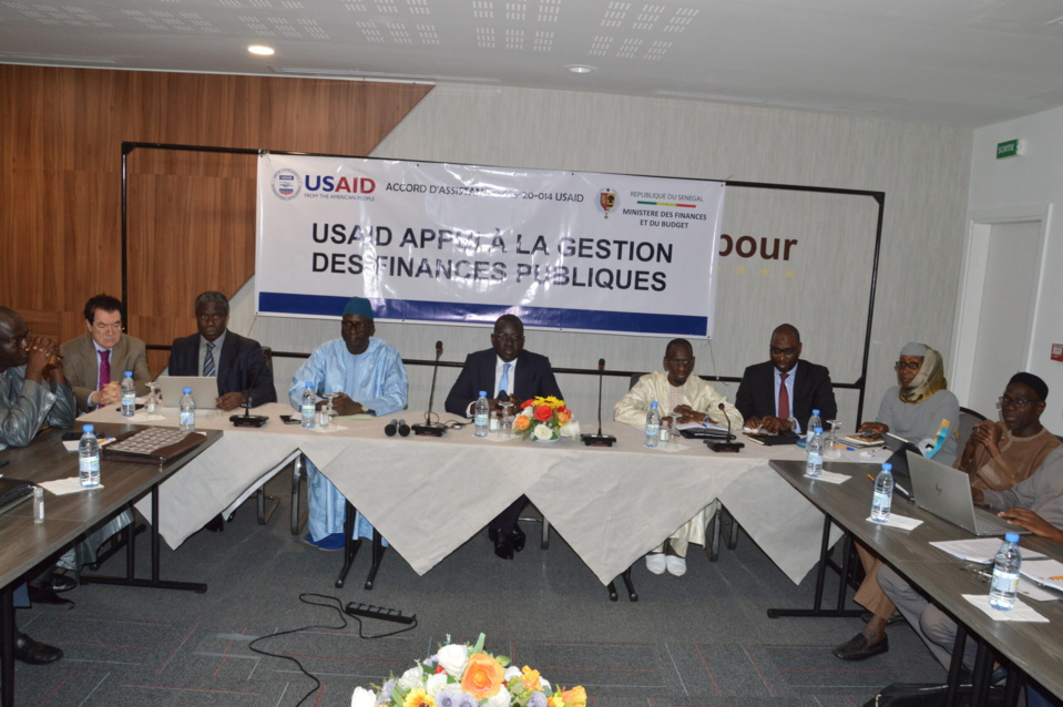 AUDIT FINANCIER DE LA DETTE PUBLIQUE 2018-2019: Cumul de fonctions, écarts et absences de pièces justificatives relevés par les enquêteurs AUDIT FINANCIER DE LA DETTE PUBLIQUE 2018-2019: Cumul de fonctions, écarts et absences de pièces justificatives relevés par les enquêteurs