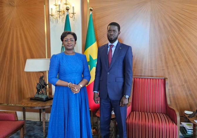 Oulimata Sarr présidente de l’ITIE a été reçu en audience au palais hier pour recueillir les orientations du Président Bassirou Diomaye Faye.