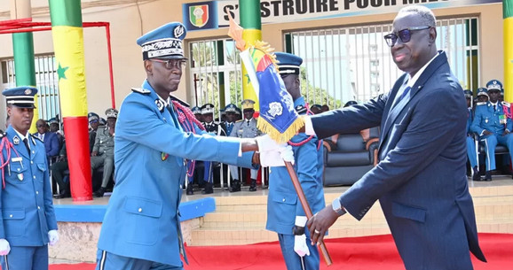 INSTALLATION DU NOUVEAU DIRECTEUR GÉNÉRAL DE LA POLICE NATIONALE : L’Inspecteur général de police Mame Seydou Ndour déclare la guerre à la cybercriminalité, à la criminalité et à l’indiscipline routière