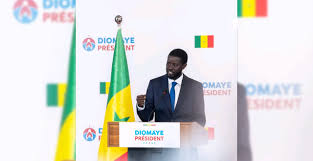 L’organisation des 100 jours de Diomaye au pouvoir en téléchargement