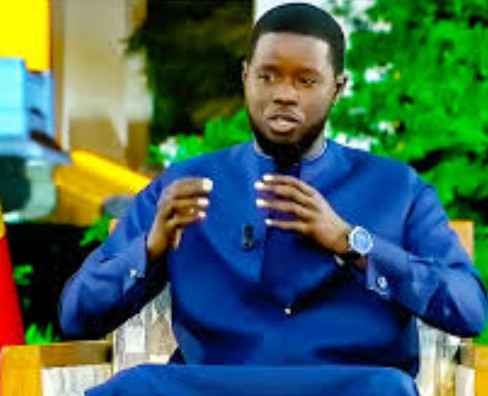 BASSIROU DIOMAYE FAYE REVIENT SUR SES RAPPORTS AVEC OUSMANE SONKO ET L’ENCENSE : «Je suis très serein parce que j’ai le meilleur Premier ministre de l’histoire du Sénégal»