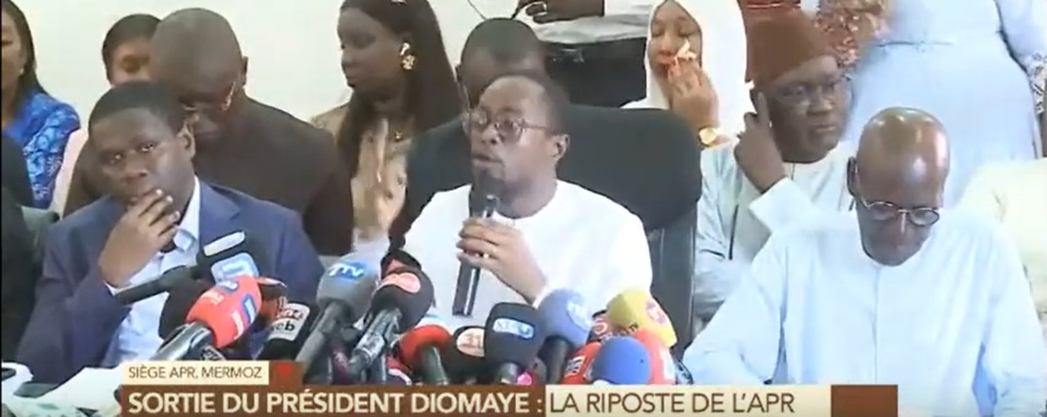DÉCLARATION DE POLITIQUE GÉNÉRALE : Abdou Mbow fait des révélations sur la gestion de la crise et accuse Diomaye de chercher à sauver son Premier ministre DÉCLARATION DE POLITIQUE GÉNÉRALE : Abdou Mbow fait des révélations sur la gestion de la crise et accuse Diomaye de chercher à sauver son Premier ministre