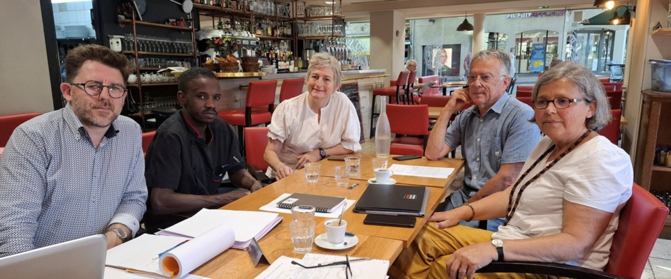 EMPLOYÉ DEPUIS UN AN ET DEMI DANS UNE BRASSERIE EN FRANCE : Notre compatriote Saïdou Diao menacé d’expulsion pour un accrochage en voiture EMPLOYÉ DEPUIS UN AN ET DEMI DANS UNE BRASSERIE EN FRANCE : Notre compatriote Saïdou Diao menacé d’expulsion pour un accrochage en voiture