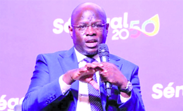 CREDITS ALLOUES AUX INSTITUTIONS ET AUX MINISTERES DANS LE PLFI 2025 : Le budget du Mfb passe de 415 milliards à 827 milliards, soit une hausse de 99,3%