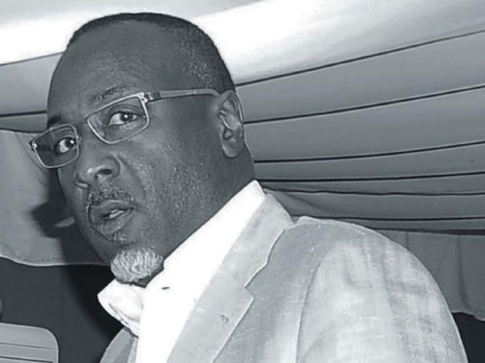 Teyliom réagit au mandat d’arrêt émis contre Yerim Sow Teyliom réagit au mandat d’arrêt émis contre Yerim Sow