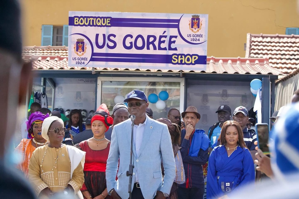 CELEBRATION DU CENTENAIRE DE L’US GOREE : La boutique du club inaugurée, Me Augustin Senghor affiche ses ambitions, l'Anps honorée CELEBRATION DU CENTENAIRE DE L’US GOREE : La boutique du club inaugurée, Me Augustin Senghor affiche ses ambitions, l'Anps honorée