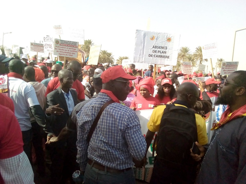 Appel des centrales syndicales : vers une forte mobilisation des travailleurs aujourd'hui Appel des centrales syndicales : vers une forte mobilisation des travailleurs aujourd'hui