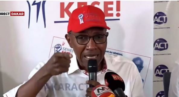 Abdoul Mbaye : «aller beaucoup plus loin après 10 mois déjà perdus»