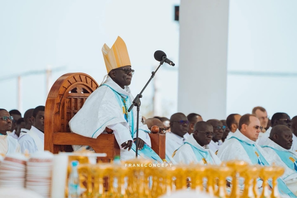Mgr André Gueye nommé à la tête de l’Archidiocèse de Dakar : parcours d’un pasteur dévoué Mgr André Gueye nommé à la tête de l’Archidiocèse de Dakar : parcours d’un pasteur dévoué