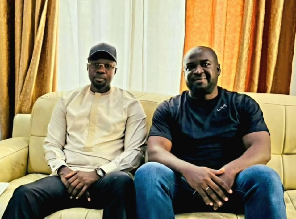 IBRAHIMA TITO TAMBA ET L’ENSEMBLE DU BUREAU FEDERAL DU PDS GROSSISSENT LES RANGS DE PASTEF : Ousmane Sonko achève le parti de Me Wade dans le département de Bignona IBRAHIMA TITO TAMBA ET L’ENSEMBLE DU BUREAU FEDERAL DU PDS GROSSISSENT LES RANGS DE PASTEF : Ousmane Sonko achève le parti de Me Wade dans le département de Bignona