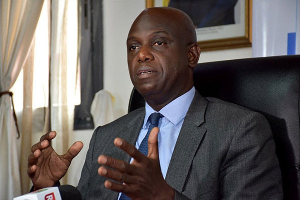 DE NOUVEAU INTERDIT DE QUITTER LE SÉNÉGAL : Mansour Faye fait constater la violation de ses droits par huissier et engage le combat judiciaire DE NOUVEAU INTERDIT DE QUITTER LE SÉNÉGAL : Mansour Faye fait constater la violation de ses droits par huissier et engage le combat judiciaire