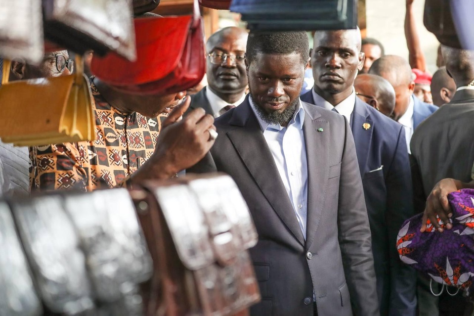 BULLETIN MENSUEL DES STATISTIQUES DU COMMERCE EXTERIEUR : Le déficit commercial passe de -318,0 milliards en décembre 2024 à -416,9 milliards en janvier 2025 BULLETIN MENSUEL DES STATISTIQUES DU COMMERCE EXTERIEUR : Le déficit commercial passe de -318,0 milliards en décembre 2024 à -416,9 milliards en janvier 2025