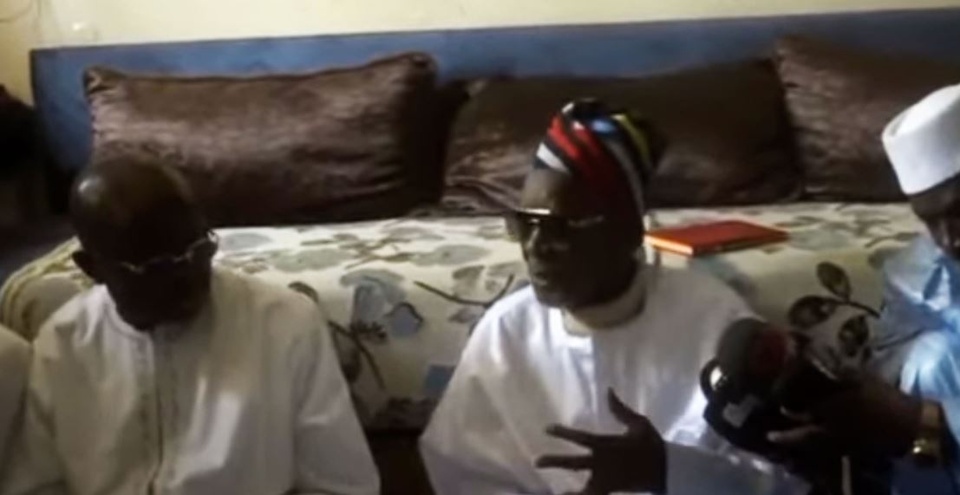 SERIGNE MAHI NIASSE A LA DELEGATION DU FRONT POUR LA DEMOCRATIE ET LA REPUBLIQUE : «Nous prions pour que les autorités qui doivent veiller sur le bien-être des populations soient impartiales, assez mesurées et savent comment gouverner un pays» SERIGNE MAHI NIASSE A LA DELEGATION DU FRONT POUR LA DEMOCRATIE ET LA REPUBLIQUE : «Nous prions pour que les autorités qui doivent veiller sur le bien-être des populations soient impartiales, assez mesurées et savent comment gouverner un pays»