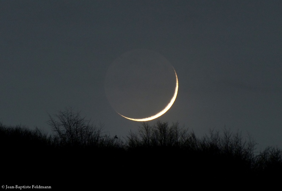 Korité : les ‘’Ibadous’’ se réunissent aujourd'hui pour scruter. Korité : les ‘’Ibadous’’ se réunissent aujourd'hui pour scruter.